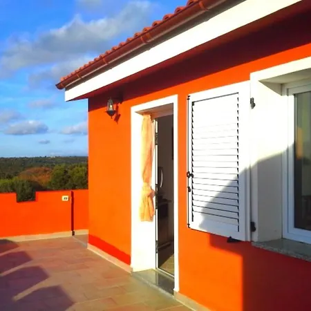 奔图玛农庄酒店 * Chiaramonti